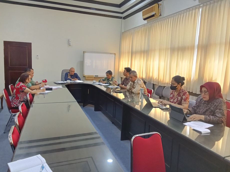 Rapat Pembahasan Tindak Lanjut Permasalahan Pelaksanaan Kegiatan Perkebunan